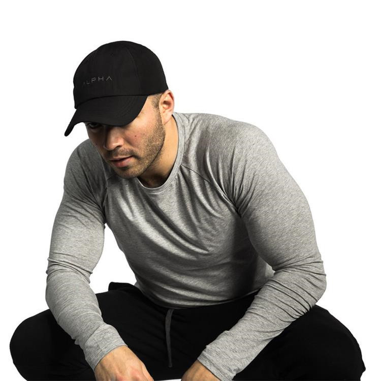 

2020 Tight Running Shirt Men Compression Soccer Jerseys Quick Dry Fitness Tank Gym Basketball Wicking T-Shirt Men, Black