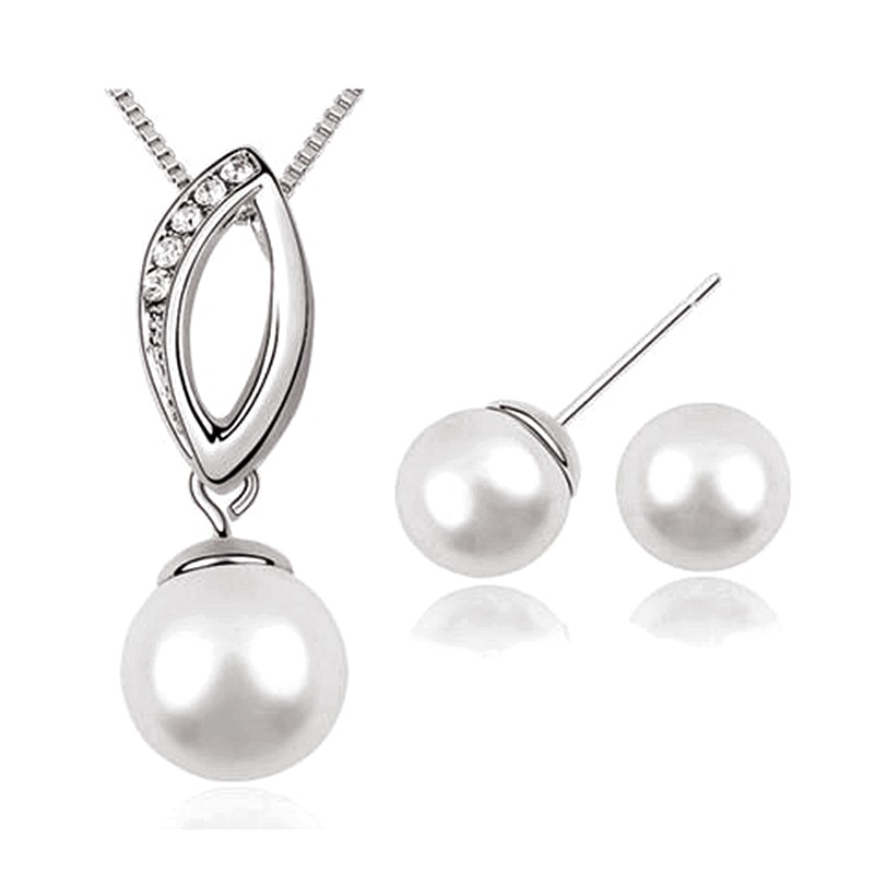 

Elegant Bridal White Pearl & Silver Tone Jewellery Set Earrings & Necklace, Golden