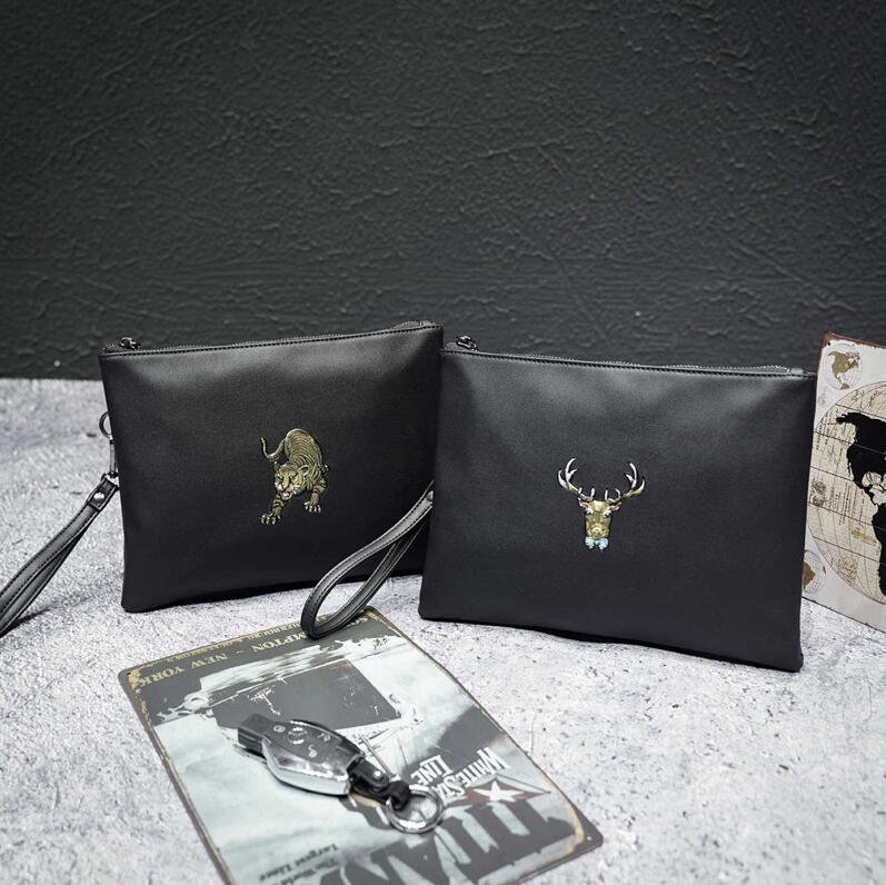 

Factory wholesale men handbag minimalist leather fashion clutch multifunctional embroidery storage wallet street trend leather men envelope, Red;black