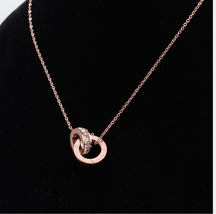 

New Titanium Steel Rose Diamond Rome Digital Double Button Short Necklace, Silver