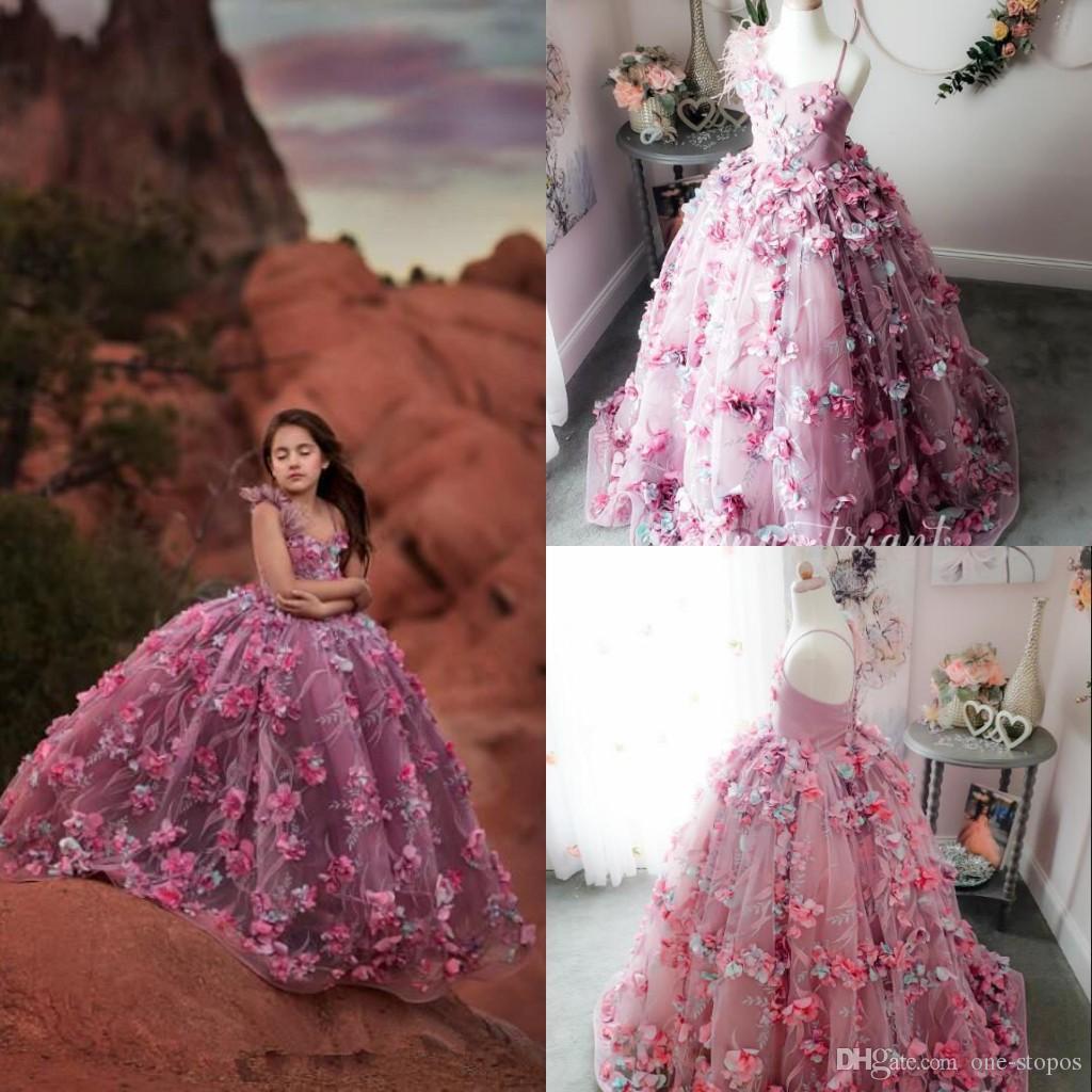 

2020 Princess Ball Gown Girls Pageant Dresses Spaghetti Feather Lace 3D Floral Appliqued Flower Girl Dress Girls Kids Formal Gowns, Fuchsia