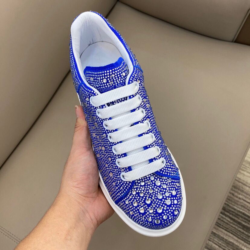 shoes with blue soles designer