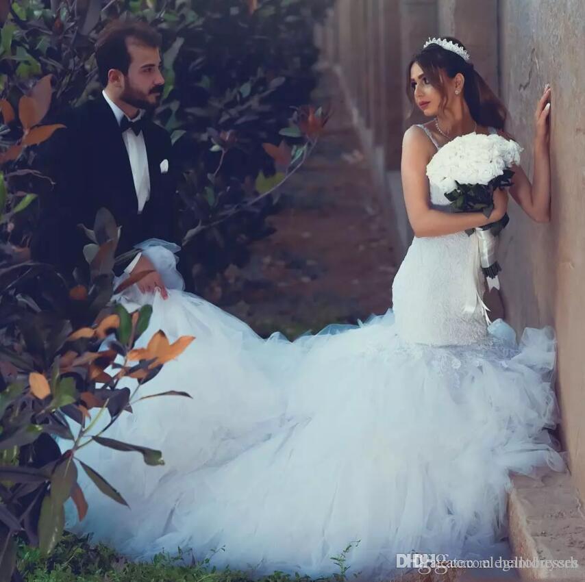 

Slim Lace Mermaid Backless Country Wedding Dress For Girls Long Tutu Train 2019 Reception vestidos de noiva Bridal Gowns Custom Online, Pink