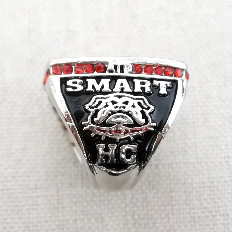 

Personal collection 2017 sec Chicago Bulldog university league Championship Ring with Collector's Display Case, Silver