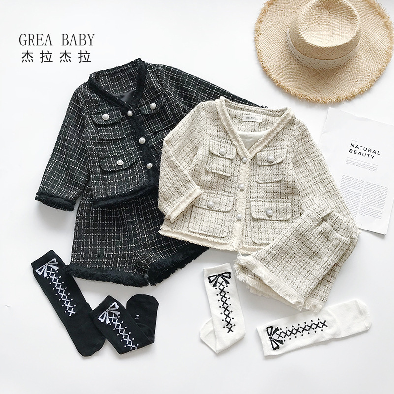 

Retail kids designer tracksuits girls pearl England plaid 3pcs suits set(jacket+pant+socks) fashion luxury baby tracksuit christmas outfits, Beige