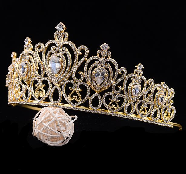 

Latest Palace Bride Grand Crown Baroque Exquisite Diamond Wedding Headdress Princess Party Banquet Crown Birthday Gift Performance Accessori