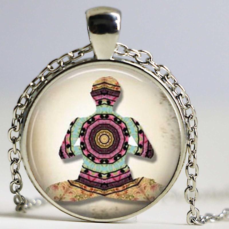 

Creative Charm Jewelry Glass Cabochon Pendant Necklace Lotus Flower Chief Headdress Art Picture Antique Bronze Chain
