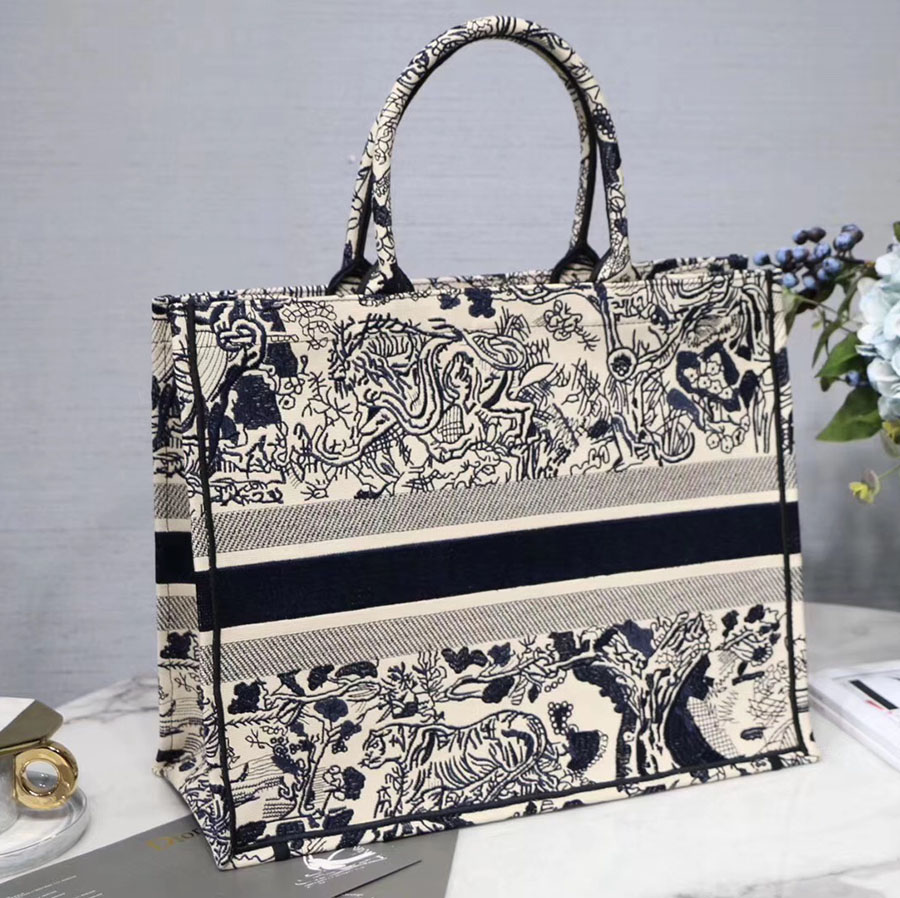 

Large 41CM Embroidery Shopping Bag Vintage Bag For Travelling Canvas Bag, Blue