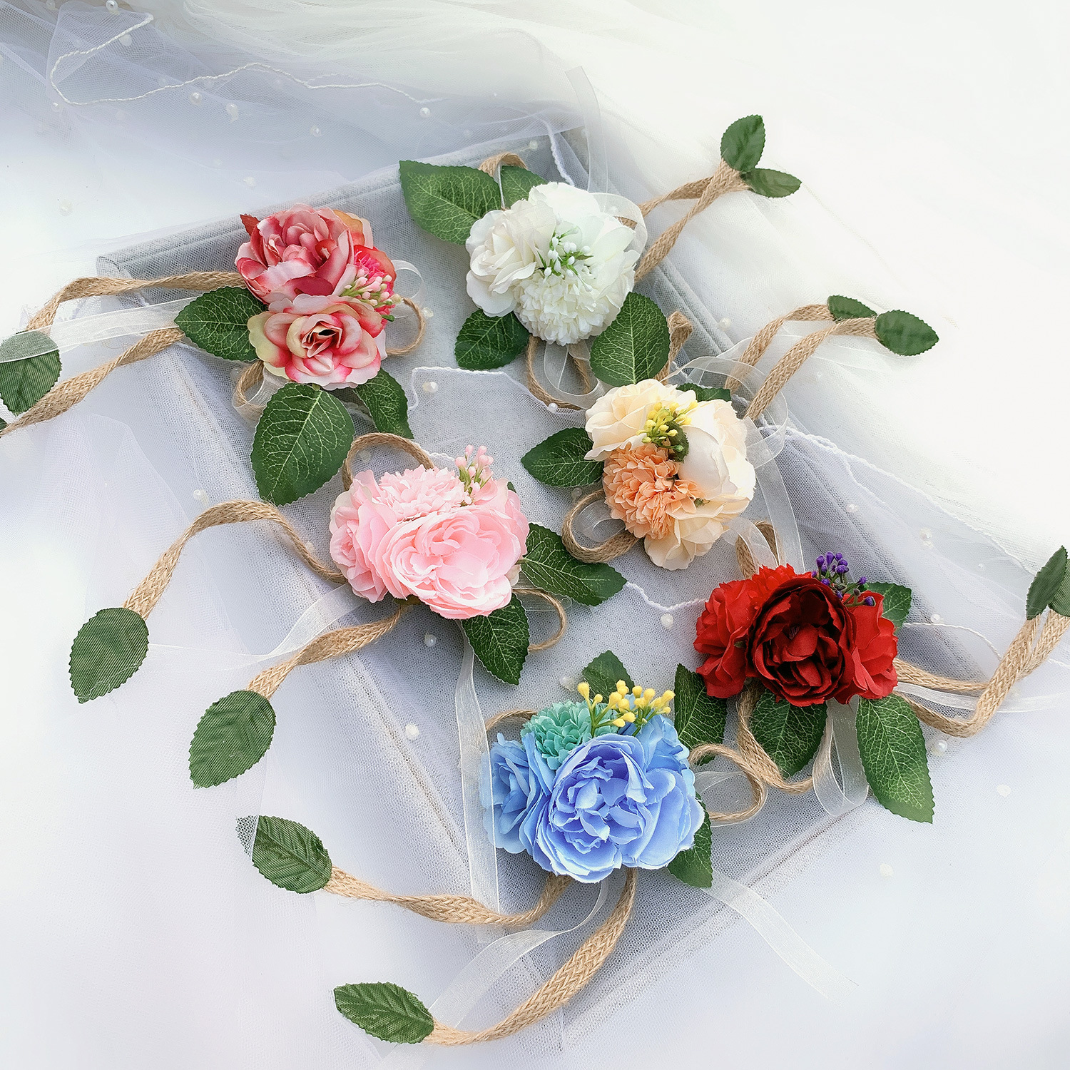 

2020 Bride Wrist Flower Bridesmaid Bracelet Flower European Church Wedding Simulation Flowers Accessories Women Hand Decoration