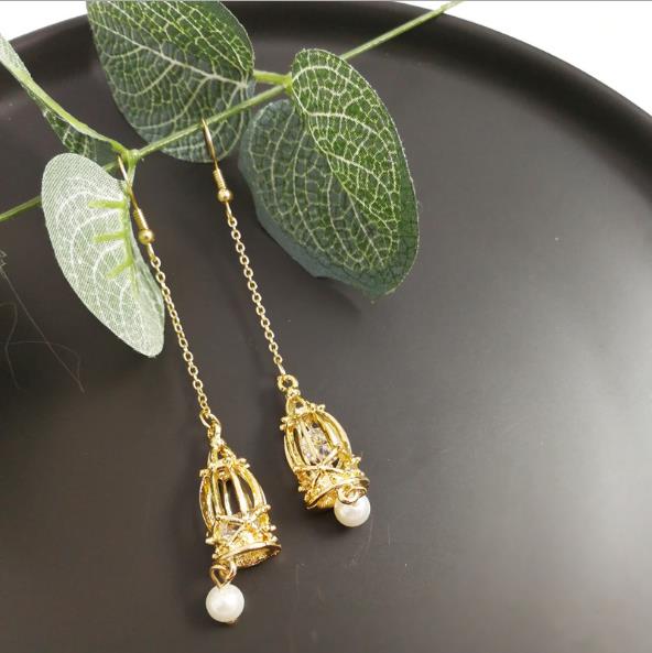 

jewelry earrings for women Vintage earring metal cage long style zircon eardrop without earhole earclip