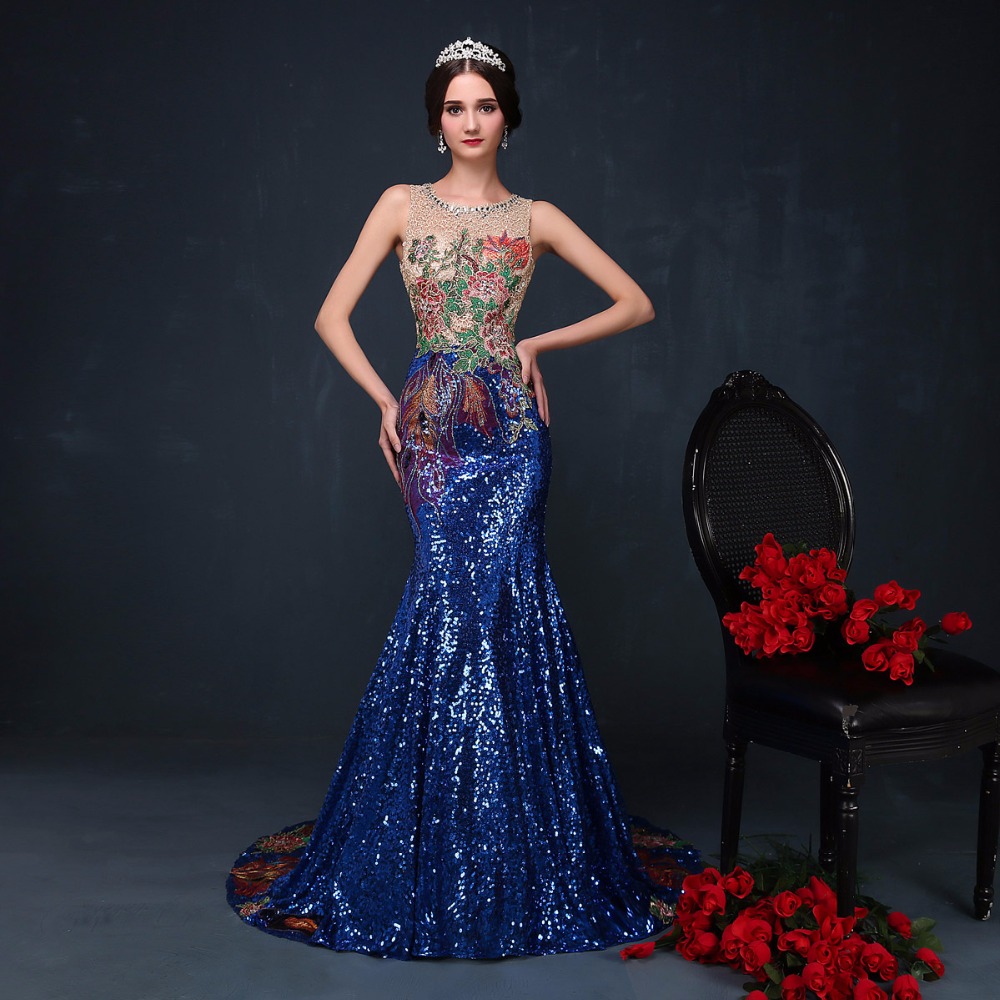 

Luxury Trailing Long Cheongsams Sequins/Embroidery Backless Qipao Robe Orientale Chinese Tradition Wedding Dress Mermaid TV Movie Costume