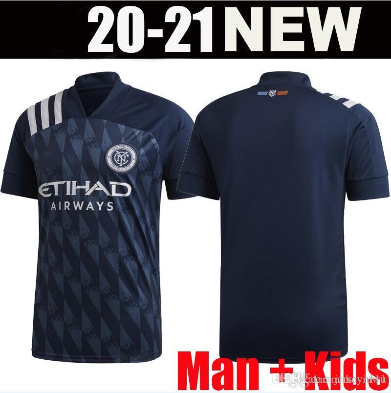 man city kids football kit