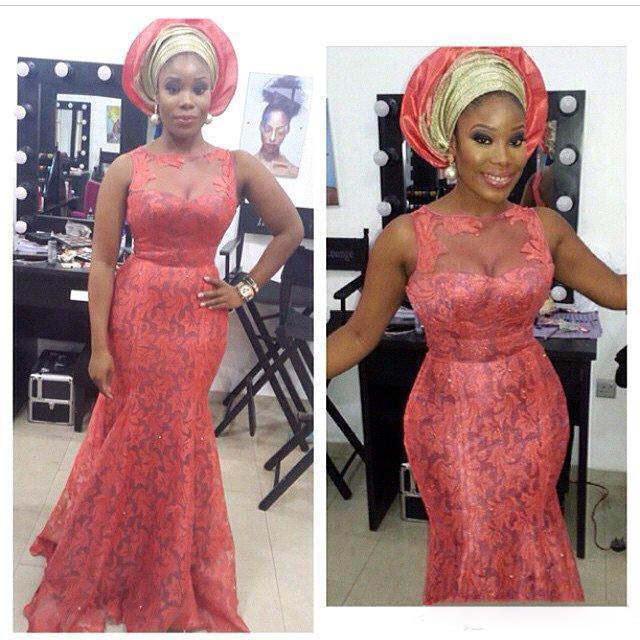 long lace gown styles