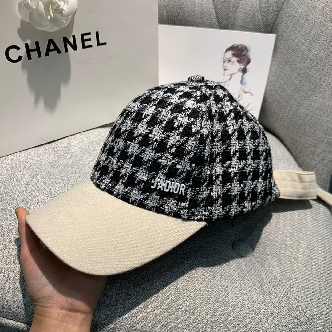 latest bucket hats