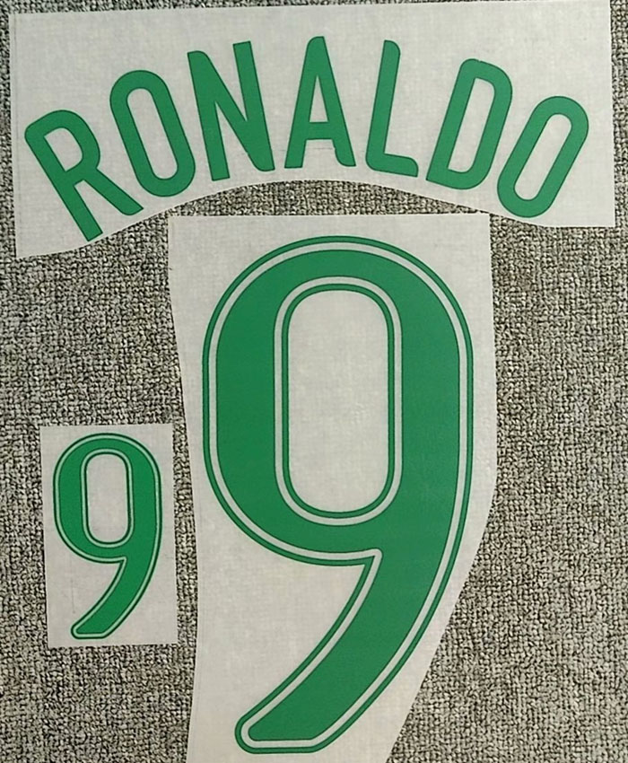 

2006 #9 Ronaldo Nameset Printing Iron On Heat Transfer Patches