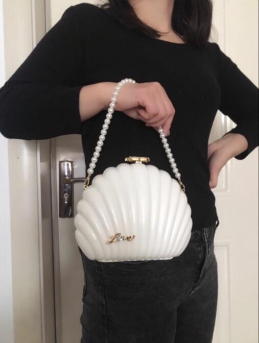 

Christmas gift handbag Camellia Elegant women's fashion Backpack Gorgeous acrylic shell shoulder bag pearl chain party bag VIP gift bag, Ivory