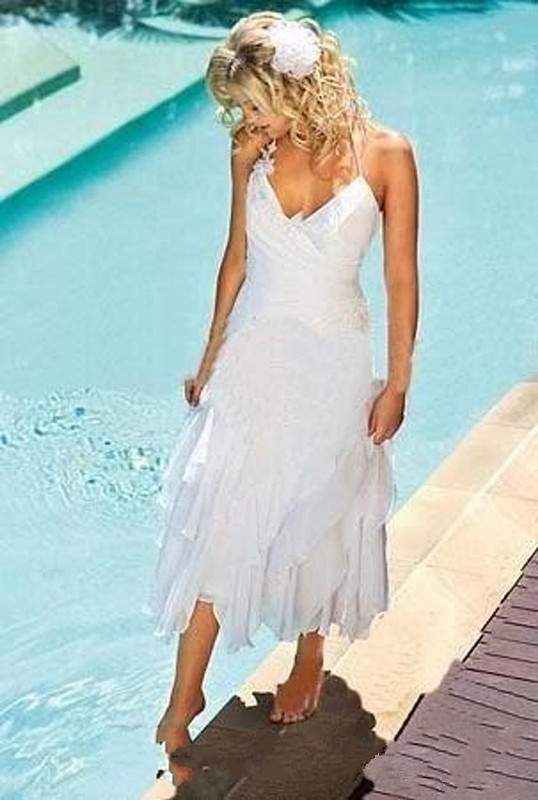 

2019 New Cheap Short Bohemian Beach Wedding Dresses Halter Neck Tea Length Summer Boho Style White Chiffon Bridal Gowns, Ivory