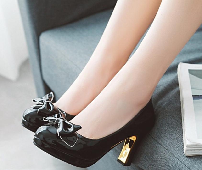 

2018 bowknot Women's Shoes in Spring and Autumn with New style High heel Coarse heel waterproof table, Beige