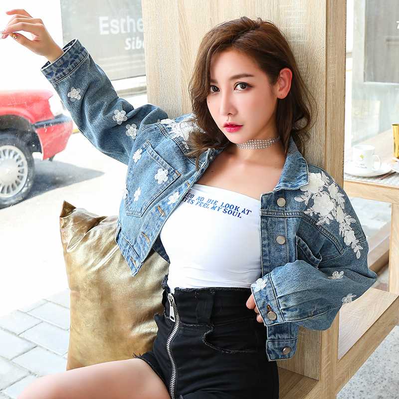 

2020 Spring Jean Coat Outwear Women Heavy Industry Appliques Embroidery Korean Long Sleeve Loose Short Denim Jacket Female Coats, Light blue