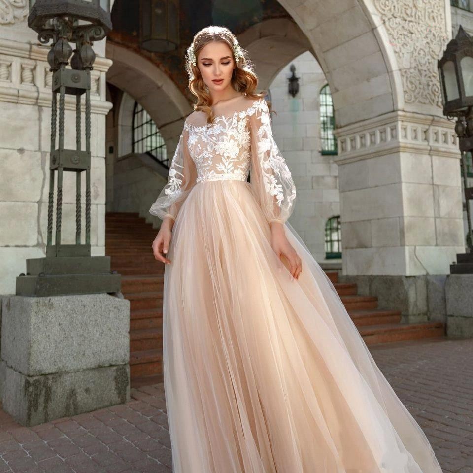 

2020 Cheap Champagne Sexy Bohomian Beach A Line Wedding Dresses Jewel Neck Appliques Lace Long Sleeves Tulle vestido Boho Formal Bride Dress, Ivory