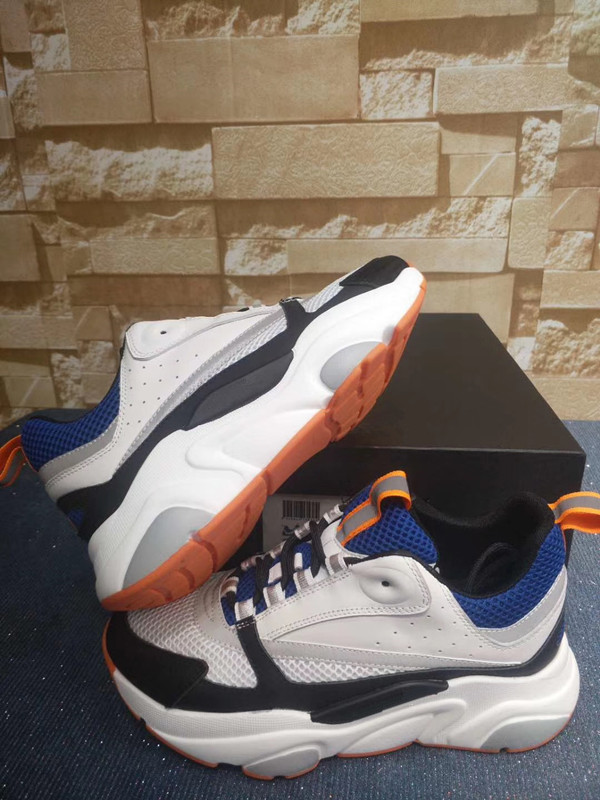 

Dio Women and men Sneaker fashion Designers lace Low Casual shoes for woman more colour Platform Trainers Walking flat sneakers size35-45, Choose the color