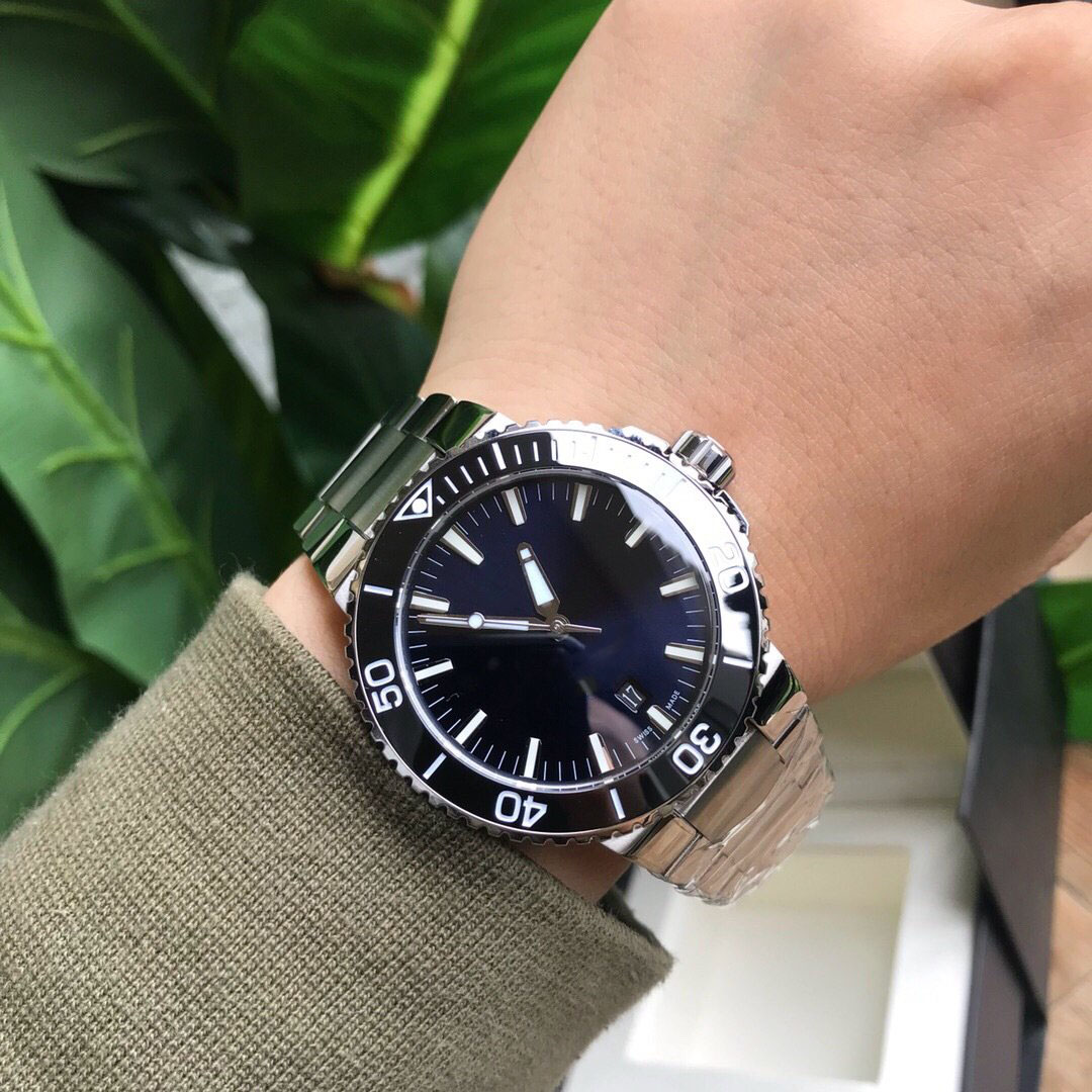 

Men Watches SW200 Automatic movement 316L Band Men 1000m Waterproof Wristwatches Sapphire Crystal Men Watches