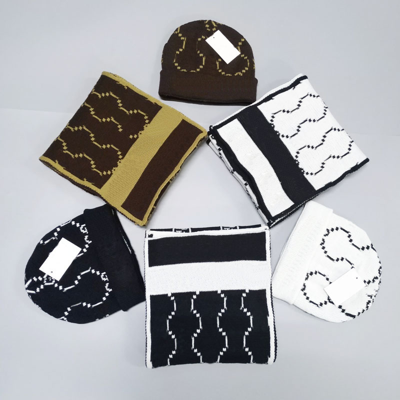 3 colors High Quality Men Women Brand Beanie Designer Hat Scarves Sets Warm European High-end Luxury Hat Scarf Winter Warm 2 Piece Set