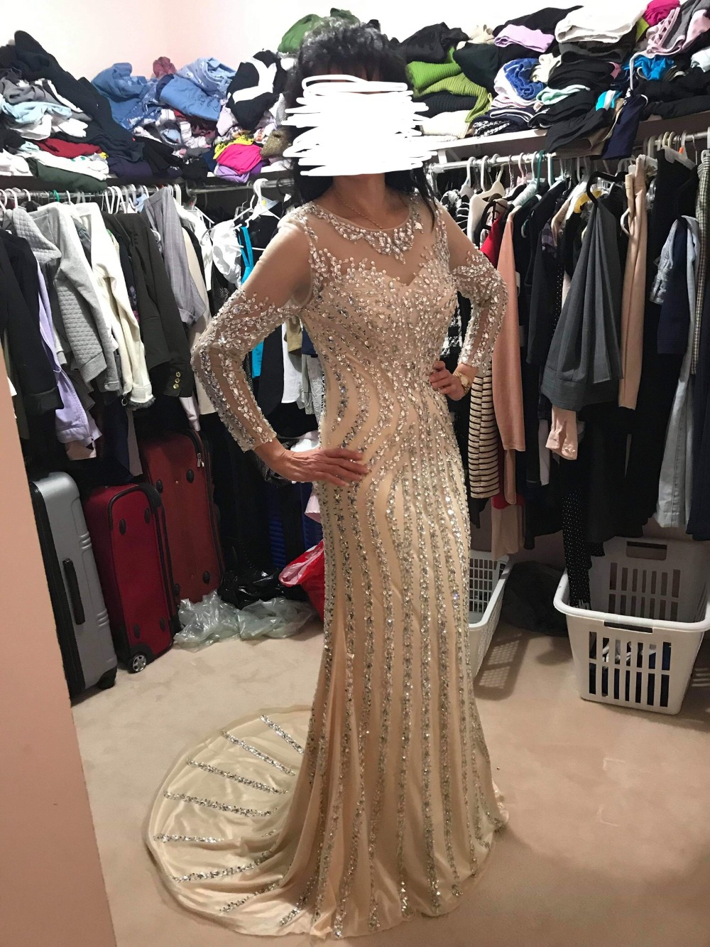 

New Beaded Gown Evening Dresses Luxury Gray/Champagne Mermaid Crystal Sweep Train Long Sleeves Gray Sheer Neck Prom Formal Party