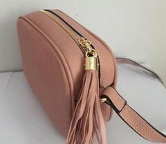 

Women Fashion Bag Famous Brand Designer Shoulder Bag Tassel SOHO Bags Ladies Tassel Litchi Profile Women Messenger Bag 01, Red