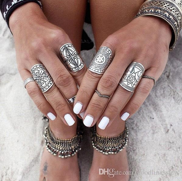 

Silver Plated Ring For Women Men Fashion Bohemian Beautifully Ethnic Vintage Unique Carving Tibetan Totem Trendy Beach Jewelry Silver Rings
