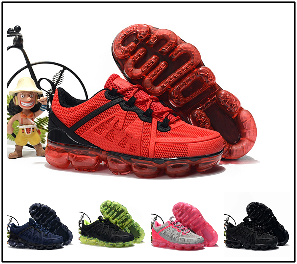 boys running shoes size 3