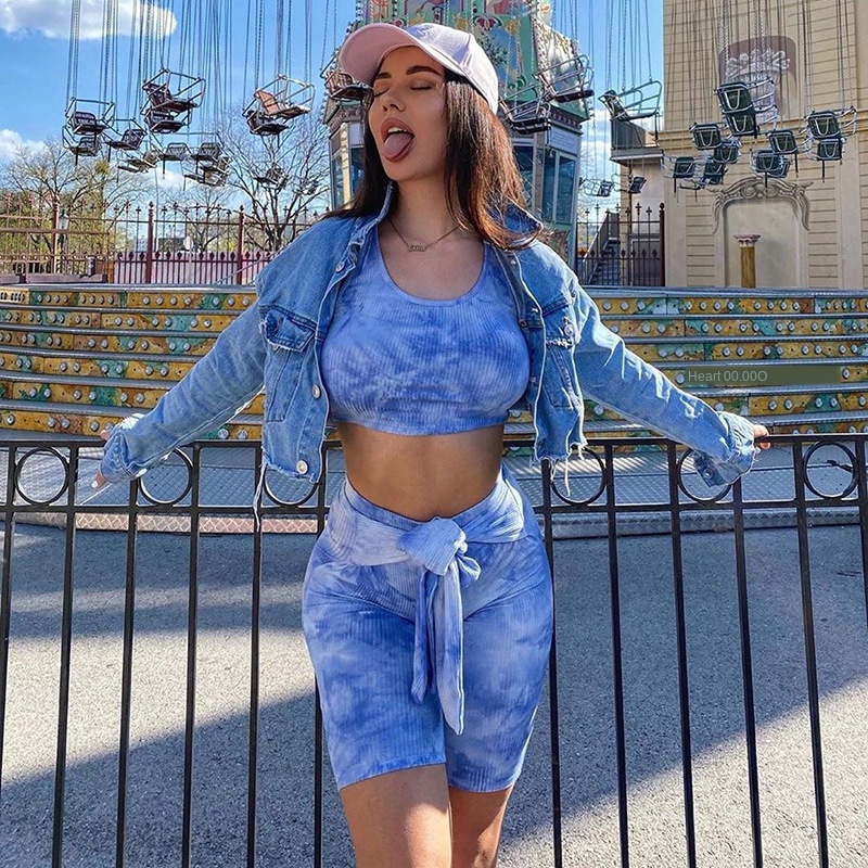 

Summer Yoga Set Print Lace Up Vest Knee Length Leggings Leisure Suit 2 Piece Set Fitness Gym Clothing Workout Clothes for Women, Blue