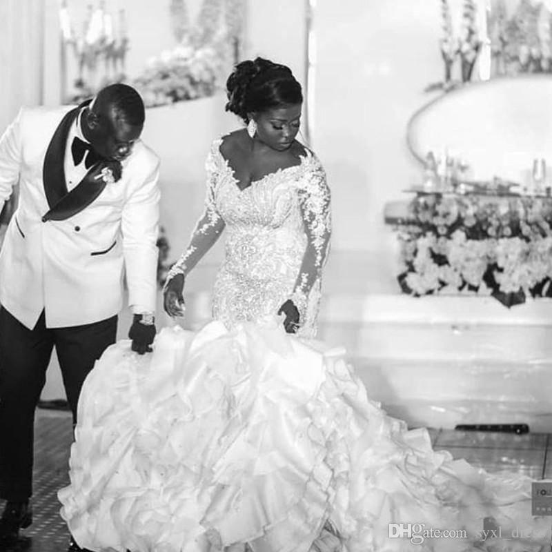 

South African Plus Size Wedding Dresses V Neck Lace Appliqued Tiered Skirts Long Sleeve Mermaid Wedding Dress vestidos de noiva Country Gown, Ivory