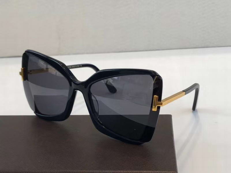Lunettes de soleil mode Gia 0766 Noir / Gris fumée des lunettes de soleil femmes SURDIMENSIONNÉS lunettes de soleil nouveau avec la boîte