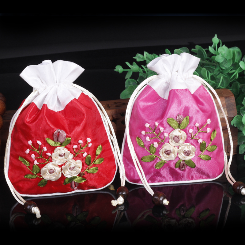 

12x15cm Handmade Embroider Silk Satin Drawstring Gift Pouchs Jewelry Ornaments Packaging Bags Christmas Wedding Party Candy Bag