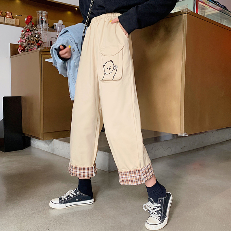 

Japanese Soft Girl New College Style Cute Little Bear Straight Curled Trousers Apricot Nine Points Wide Leg Pants Students Pants, Black