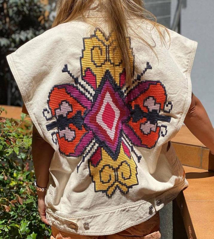 

Woman Cream Black Denim Sleeveless Waistcoat jigsaw Embroidered detail V-neck front buttons with pockets VEST TOP, Beige