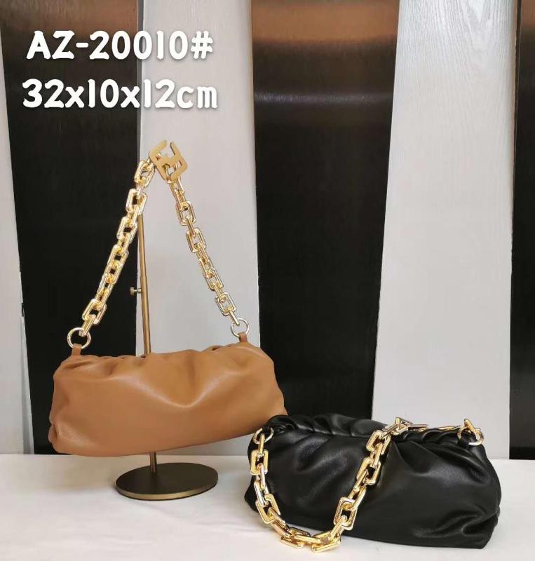 inexpensive leather handbags