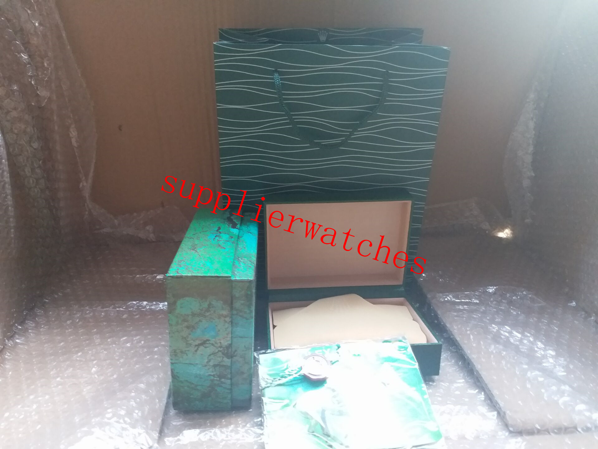 

2020 Hot Factory Supplier Luxury Green With Original Box Wooden Watch Box Papers Card Wallet Boxes, Black;blue