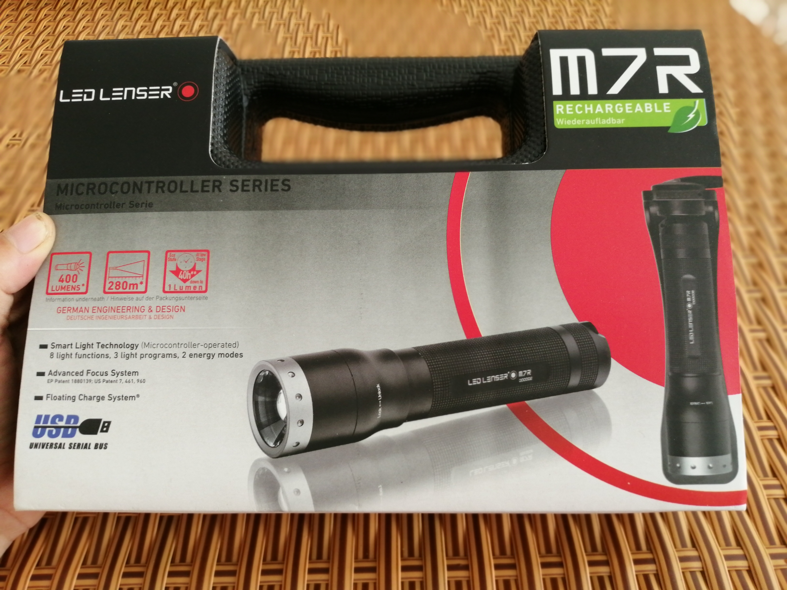 

M7R Multi Function Rechargable Torch Black LED 8407R flashlight