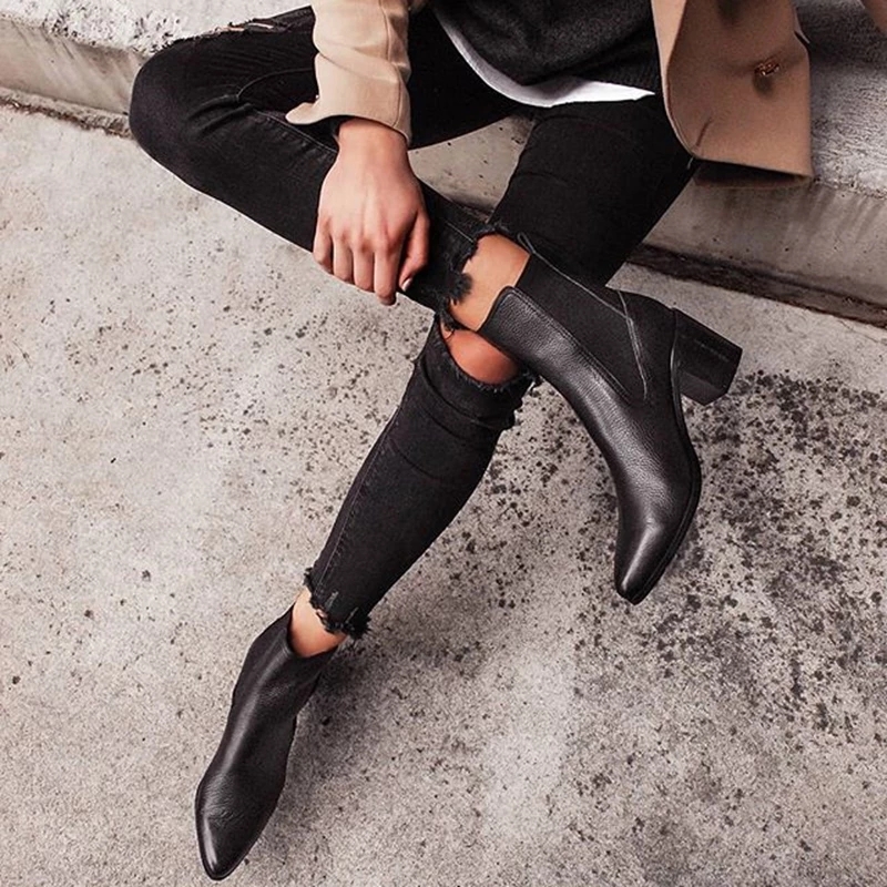 

women spring autumn boots 2020 new fashion casual pointy simple low boots plus size ladies short women shoes, Black