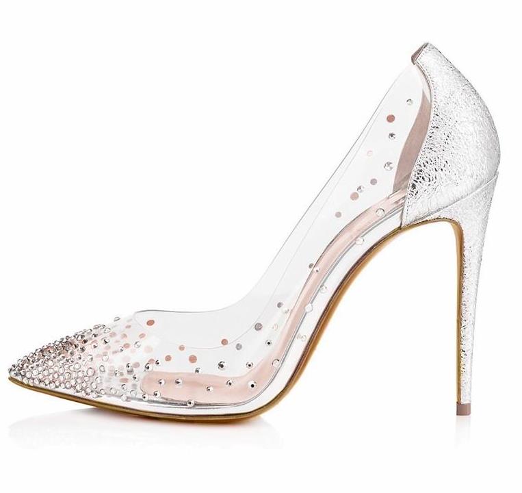 sapato com transparencia