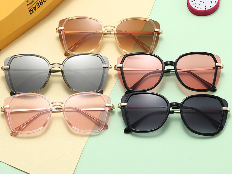 

Fashion Children sunglasses 2020 summer new kids Uv 400 sunglasses ocean metal frame sunglasses girls boys beach glasses A2069, Blue