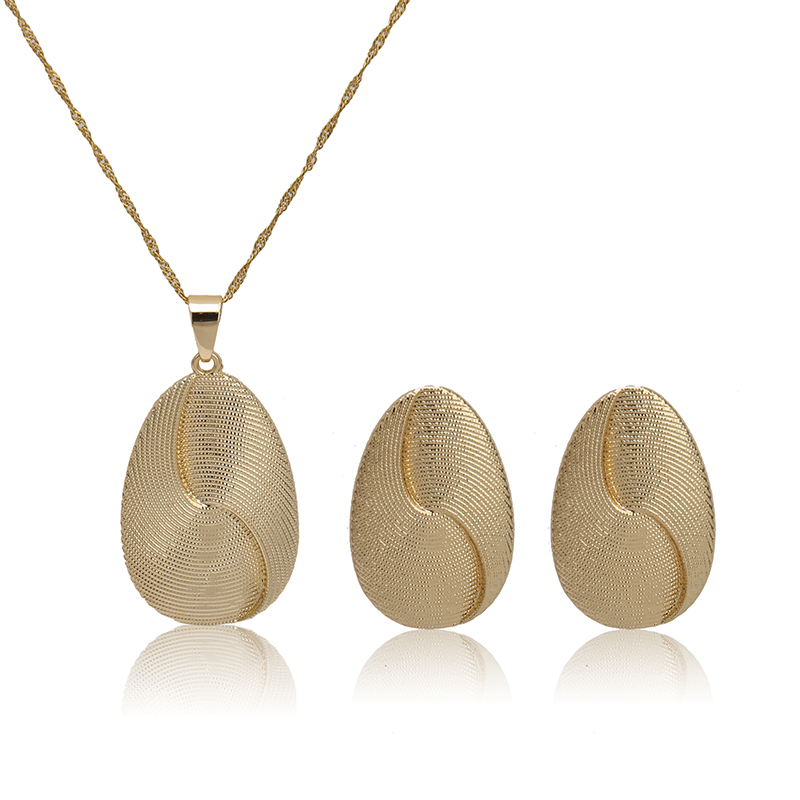 

Dubai Gold Color Copper Jewelry Set For Women Drop Hanging Earrings Pendant Necklace for Women Wedding Party Gift Jewelry set, As pic