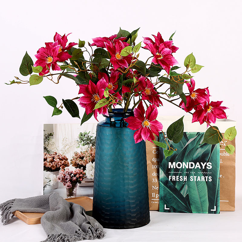 

1pc / 3head Artificial Flowers Clematis Home Decoration DIY Shooting Props Clematis Florida Silk Flower High Quality Fake Flower