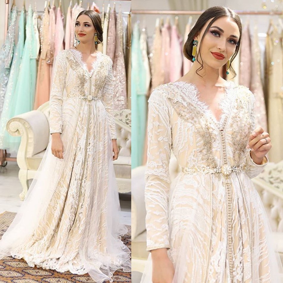 

A Line Prom Dresses Long Sleeve V Neck Long Sleeve Appliques Tulle Party Gowns Sweep Train Special Occasion Dresses, Brown