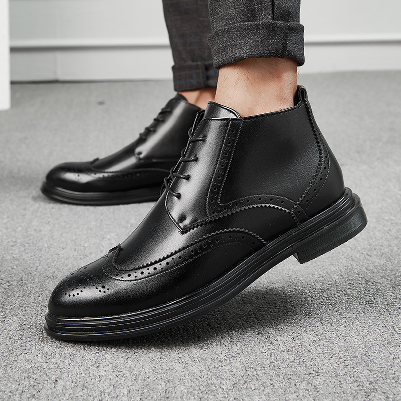 

Big size 38-46 Fashion outdoor comfortable leather shoes men Top quality handsome wedding casual leather boots men w5, Black