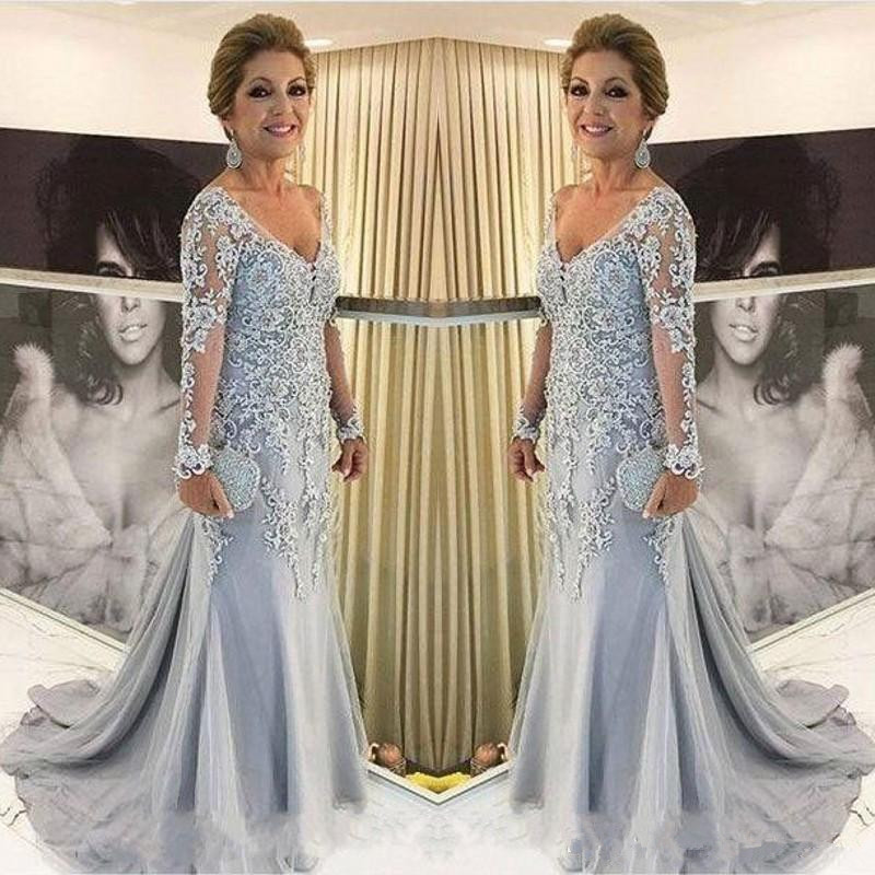 

2019 Silver Mother Of The Bride Dresses V Neck Sheer Long-Sleeves Mermaid Lace Appliques Bead Sweep Train Long Plus Size Party Evening Gowns