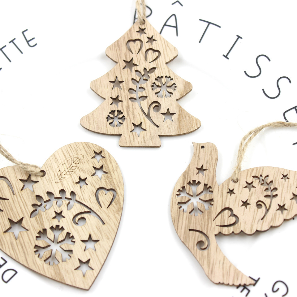 

4pcs Christmas Tree Decorations European Hollow Wooden Pendant Ornaments Christmas Decorations for Home New Year Party Kids Gift