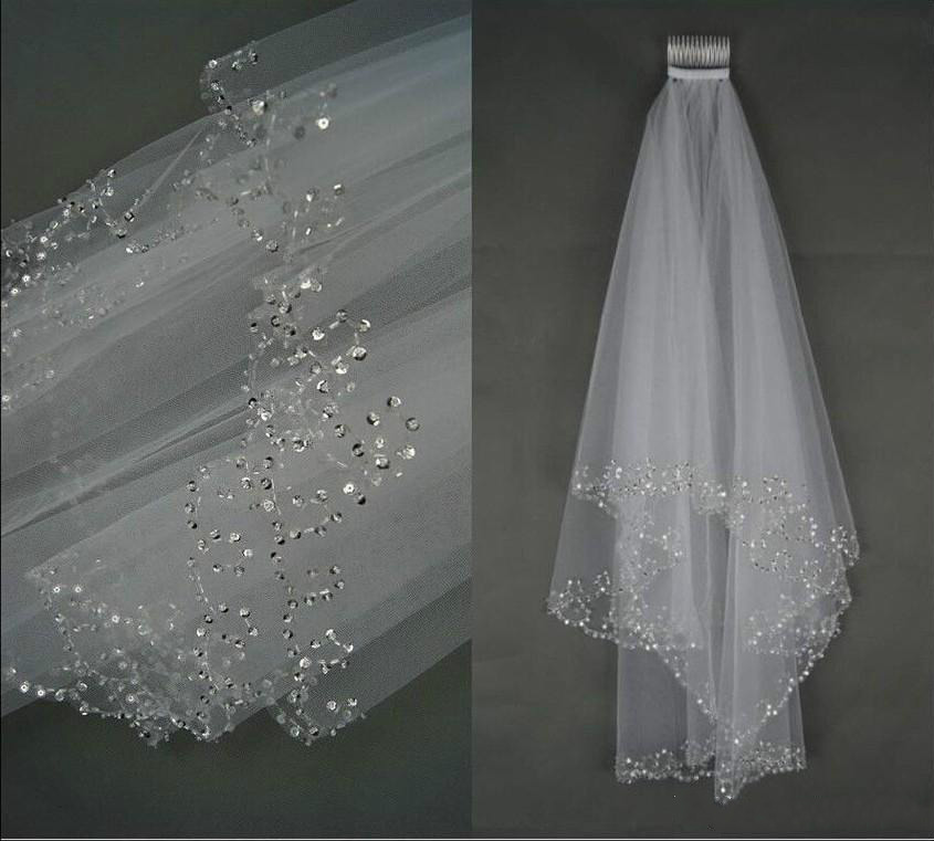 

In Stock Beaded Sequins Short Bridal Veils Bridal Accessories Elegant Wedding Veil for Bride Headwear Handmade Soft Tulle with Comb 2 Layers, White